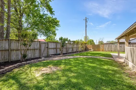 2507 Kings Chapel Road Friendswood TX 77546