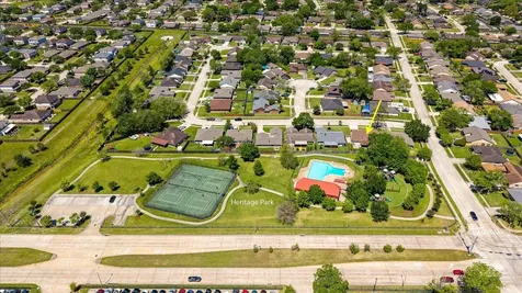 2507 Kings Chapel Road Friendswood TX 77546