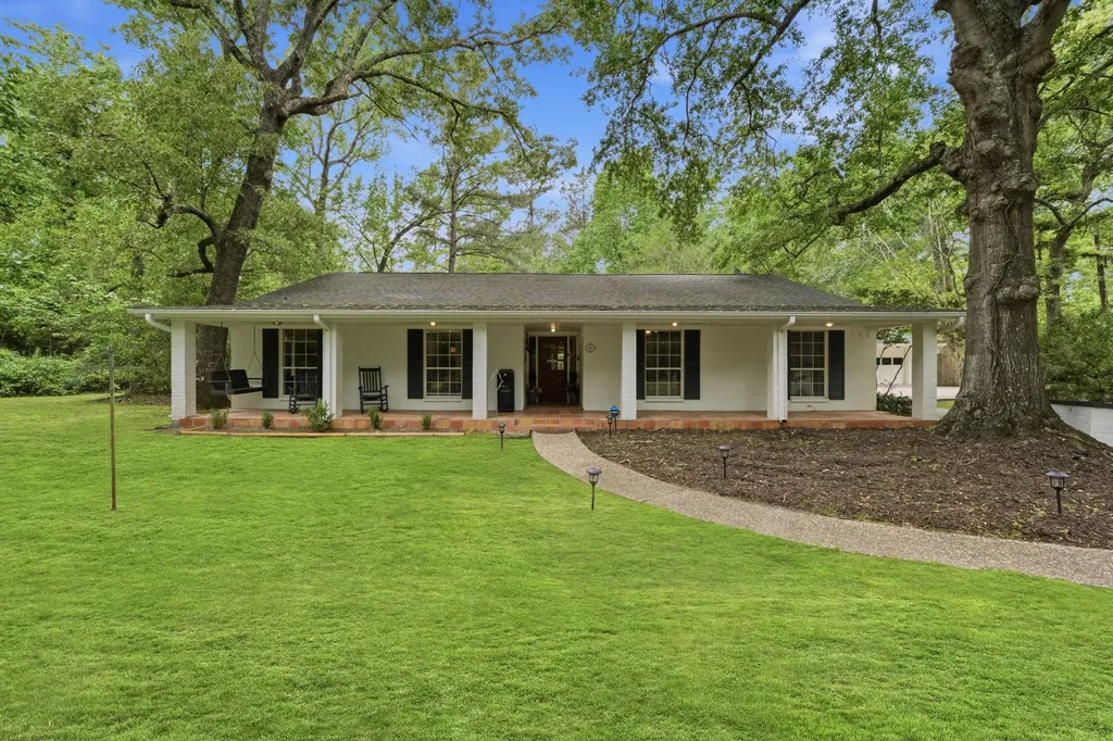 619 Tall Pines Drive Magnolia TX 77354