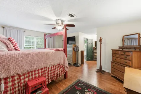 619 Tall Pines Drive Magnolia TX 77354