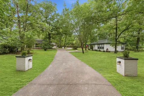 619 Tall Pines Drive Magnolia TX 77354