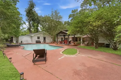 619 Tall Pines Drive Magnolia TX 77354