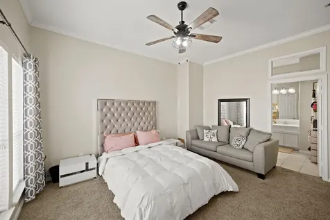2605 W Dallas Street Houston TX 77019