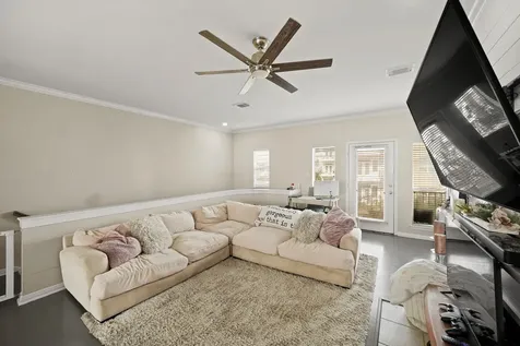 2605 W Dallas Street Houston TX 77019