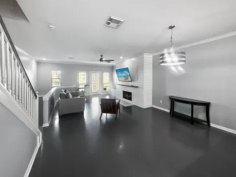 2605 W Dallas Street Houston TX 77019