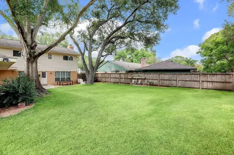 12523 Briar Forest Drive Houston TX 77077