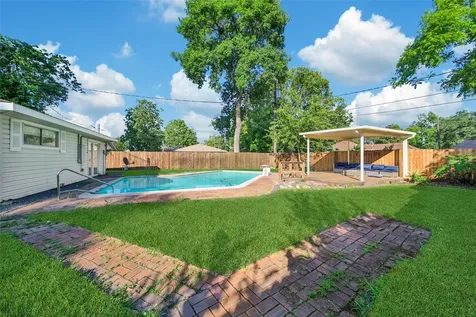 1711 Pecan Lane Stafford TX 77477