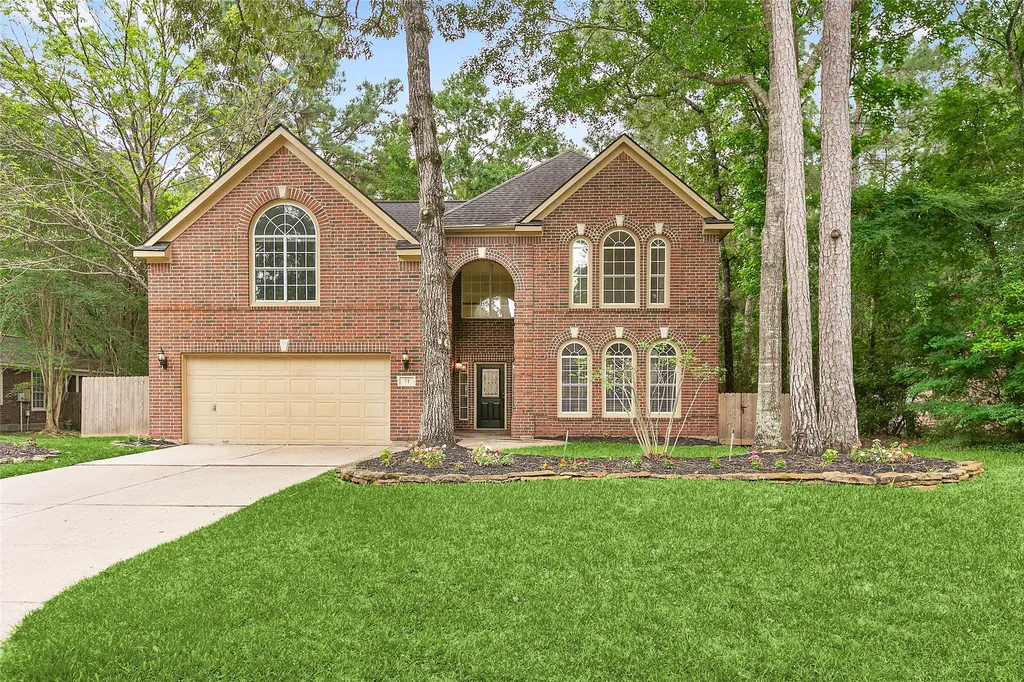 71 E Sterling Pond Circle The Woodlands TX 77382