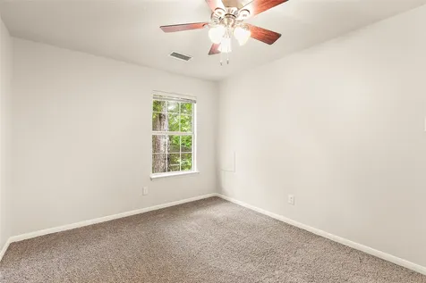 71 E Sterling Pond Circle The Woodlands TX 77382
