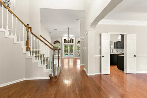 71 E Sterling Pond Circle The Woodlands TX 77382