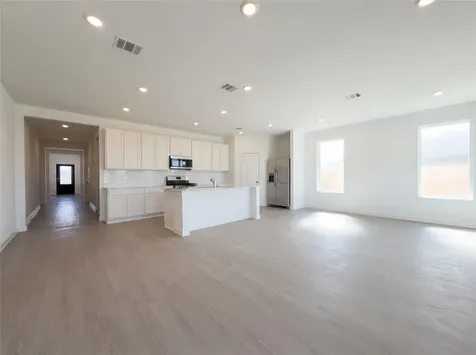 2047 Emerald Lake Trail Dayton TX 77535