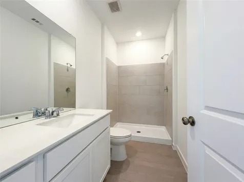2047 Emerald Lake Trail Dayton TX 77535