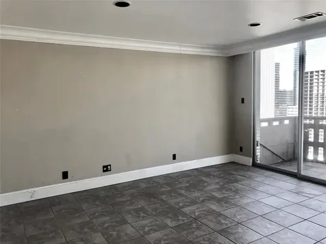 2016 Main Street 2111 Houston TX 77002