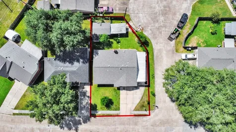 530 Westshire Drive Houston TX 77013