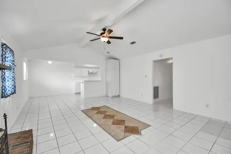 530 Westshire Drive Houston TX 77013