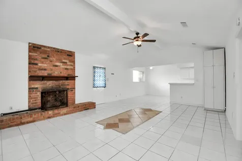 530 Westshire Drive Houston TX 77013