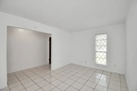 530 Westshire Drive Houston TX 77013