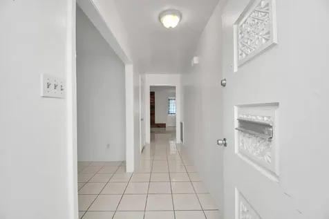 530 Westshire Drive Houston TX 77013