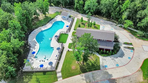 243 S Spotted Fern Drive Montgomery TX 77316