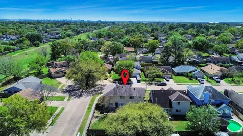 8026 Big Oak Trail Drive Houston TX 77040