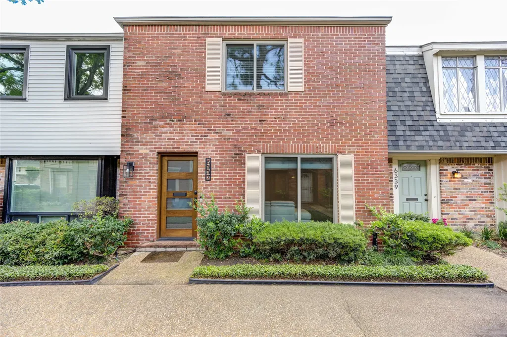 6337 Briar Rose Drive 145 Houston TX 77057