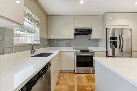 6337 Briar Rose Drive 145 Houston TX 77057