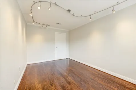 6337 Briar Rose Drive 145 Houston TX 77057