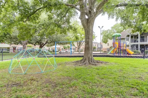 6337 Briar Rose Drive 145 Houston TX 77057