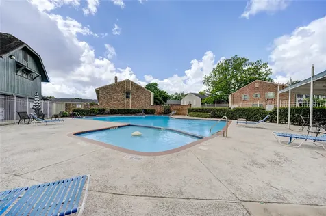 6337 Briar Rose Drive 145 Houston TX 77057