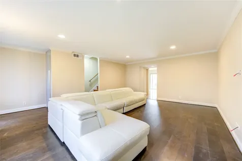 6337 Briar Rose Drive 145 Houston TX 77057
