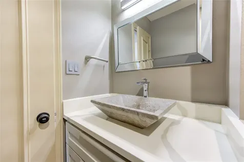 6337 Briar Rose Drive 145 Houston TX 77057