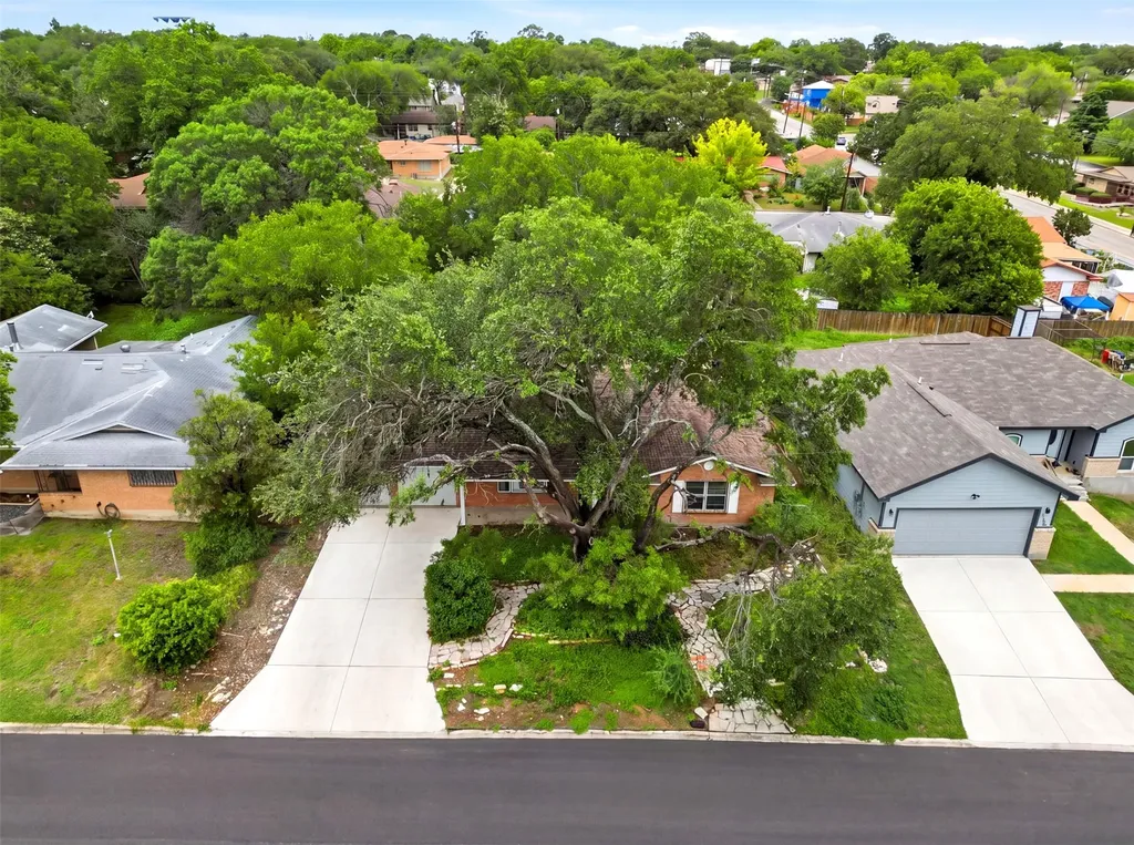 2735 Waleetka Street San Antonio TX 78210