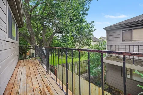 18242 Lakeside Lane Houston TX 77058