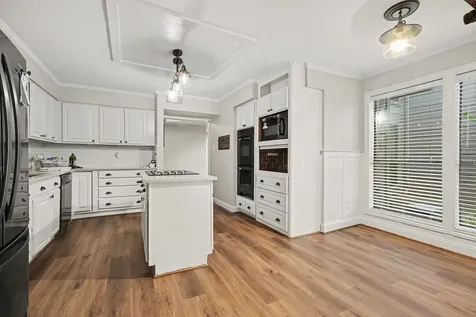 18242 Lakeside Lane Houston TX 77058