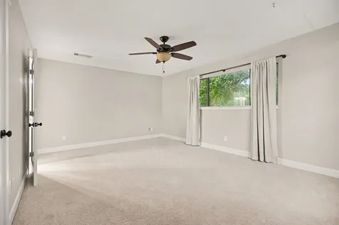 18242 Lakeside Lane Houston TX 77058