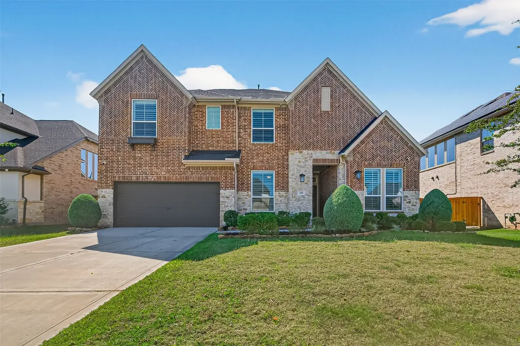 205 Lakehouse Landing Drive Katy TX 77493