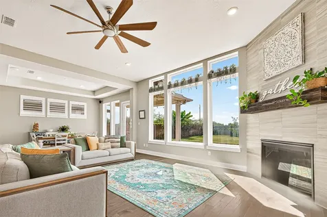 205 Lakehouse Landing Drive Katy TX 77493