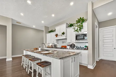 205 Lakehouse Landing Drive Katy TX 77493