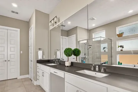 205 Lakehouse Landing Drive Katy TX 77493