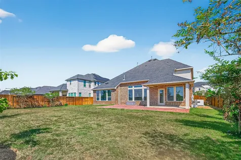 205 Lakehouse Landing Drive Katy TX 77493