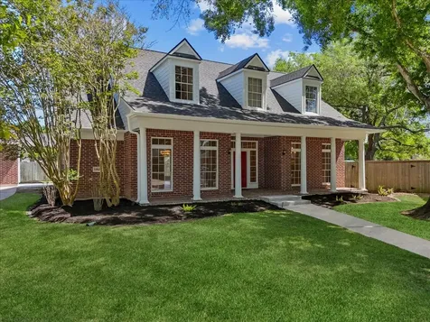 1806 Winter Knoll Way Houston TX 77062