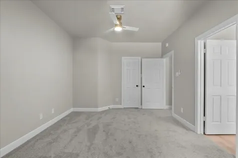 1806 Winter Knoll Way Houston TX 77062
