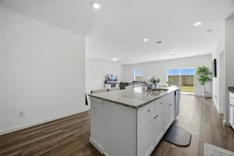 1052 Long Bay Court Brookshire TX 77423