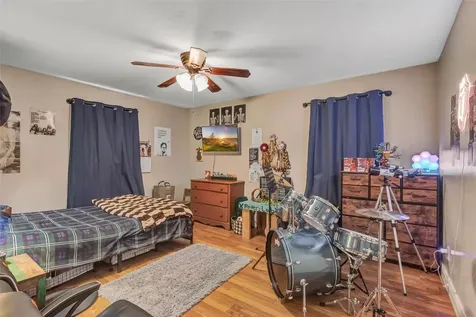 97 County Road 2268 Cleveland TX 77327