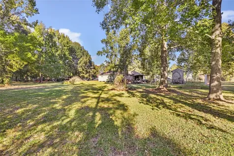 97 County Road 2268 Cleveland TX 77327