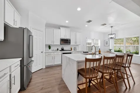 66 S Longsford Circle The Woodlands TX 77382
