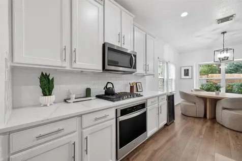 66 S Longsford Circle The Woodlands TX 77382