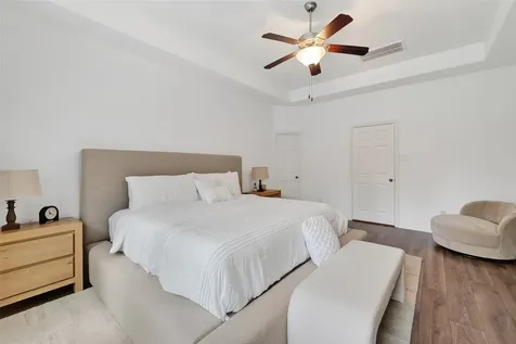 66 S Longsford Circle The Woodlands TX 77382