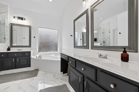 66 S Longsford Circle The Woodlands TX 77382