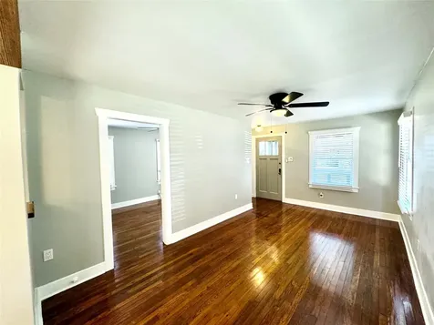1018 Dunbar Street Houston TX 77009